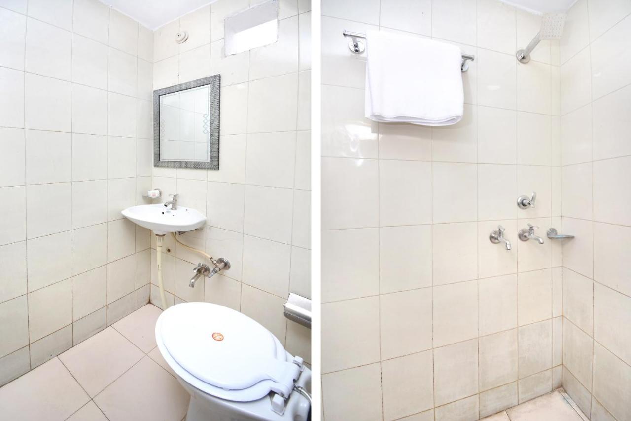 Oyo 28179 Ambay Guest House Jalandhar Exterior foto