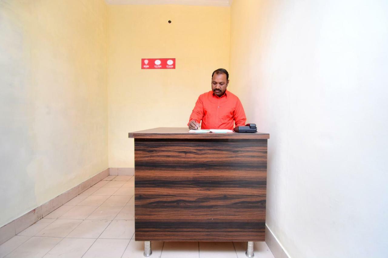 Oyo 28179 Ambay Guest House Jalandhar Exterior foto