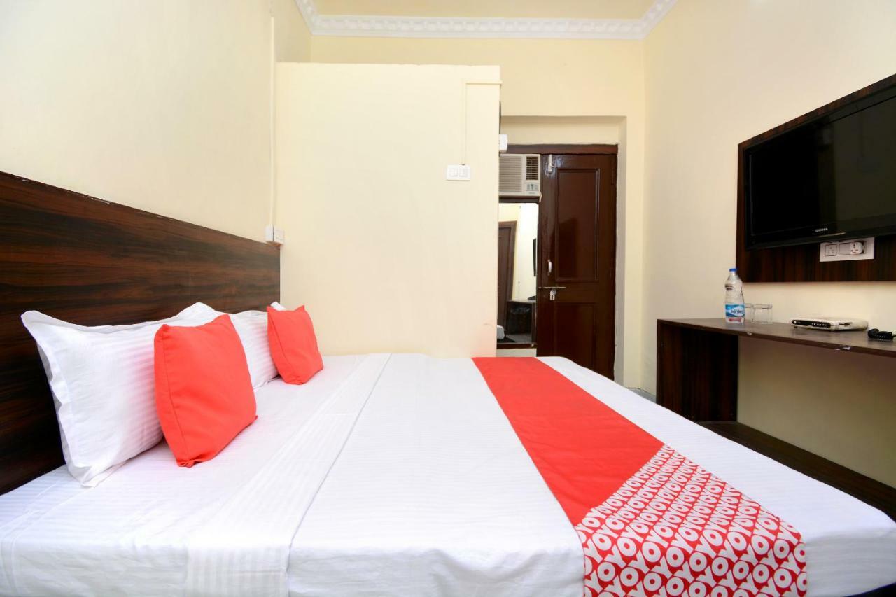 Oyo 28179 Ambay Guest House Jalandhar Exterior foto